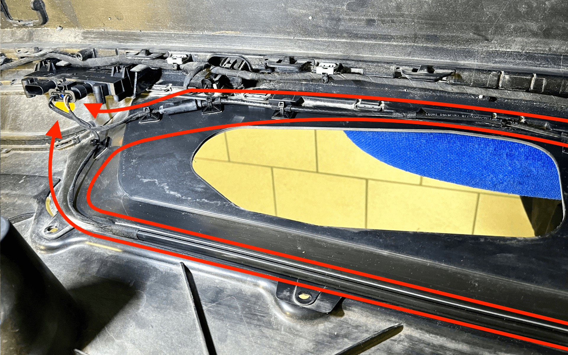 Montera sensor virtuell pedal Audi Volkswagen